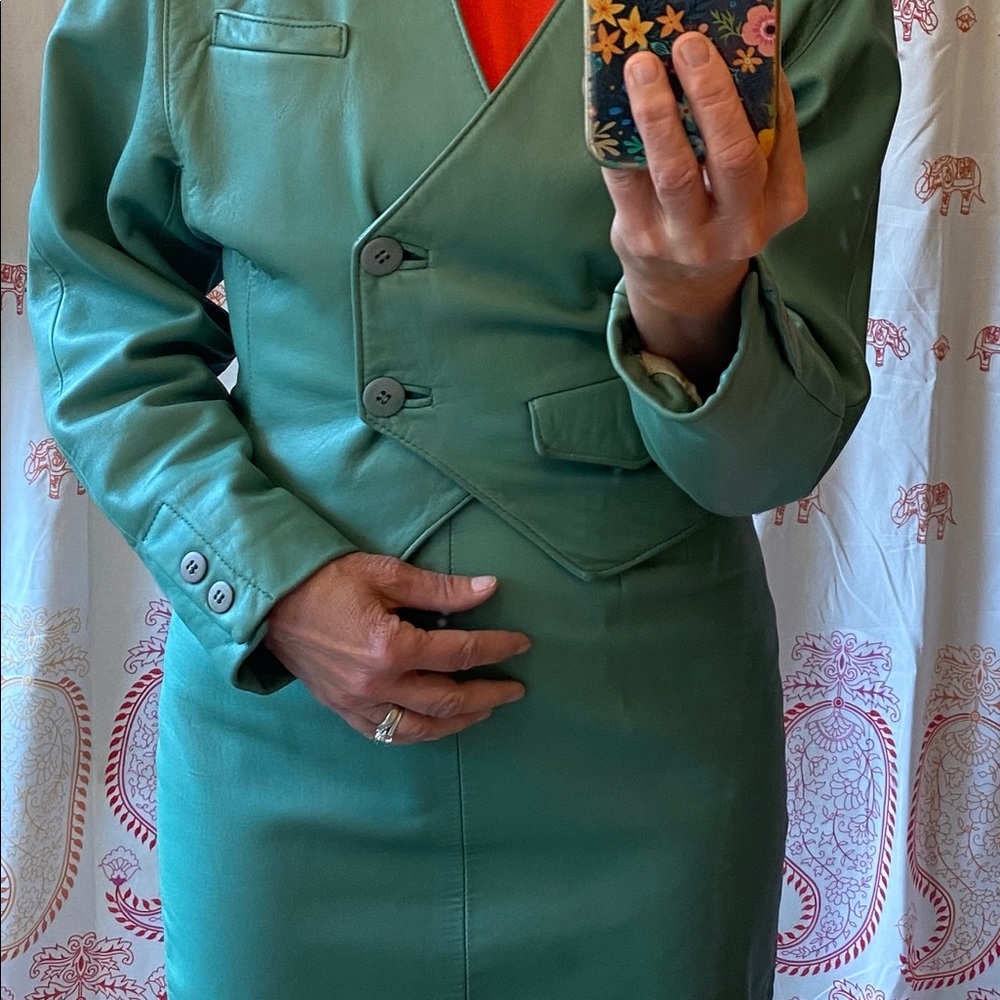 Vintage 80’s leather suit from Canada’s own Neto leather